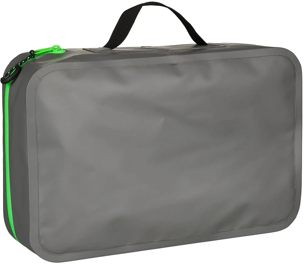 SPRO Soft Sided 3700 Deep Tackle Box - Image 4